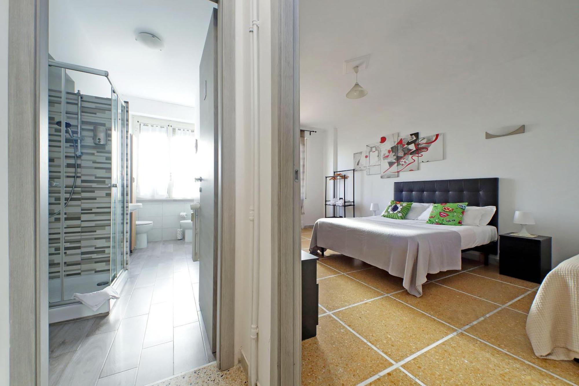 The Colours Rooms Guest House روما المظهر الخارجي الصورة
